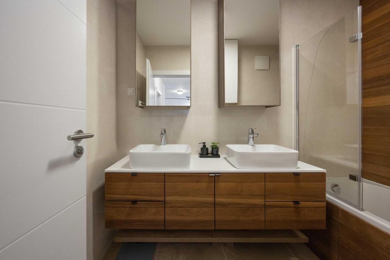 Stylish 2Bdr Apartment- Free Garage Zagreb Exterior foto
